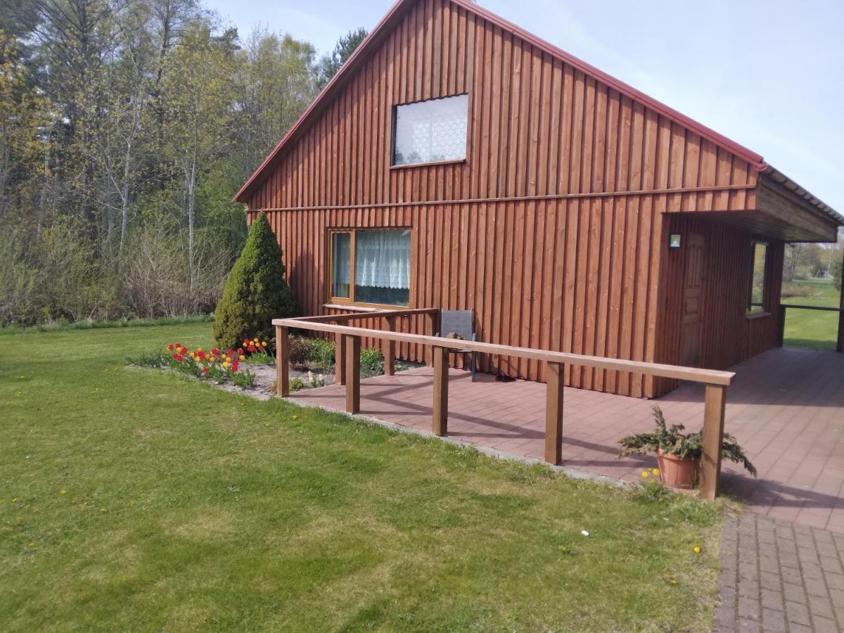 Guest House Vilcini Bernāti Exteriér fotografie