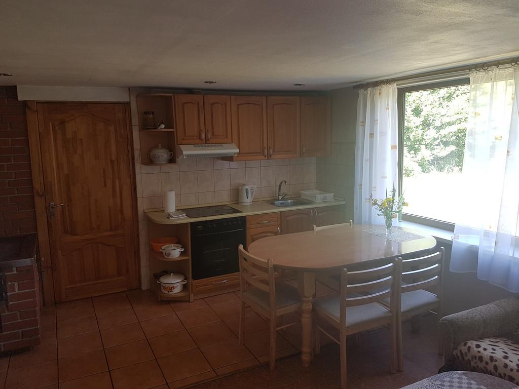 Guest House Vilcini Bernāti Exteriér fotografie