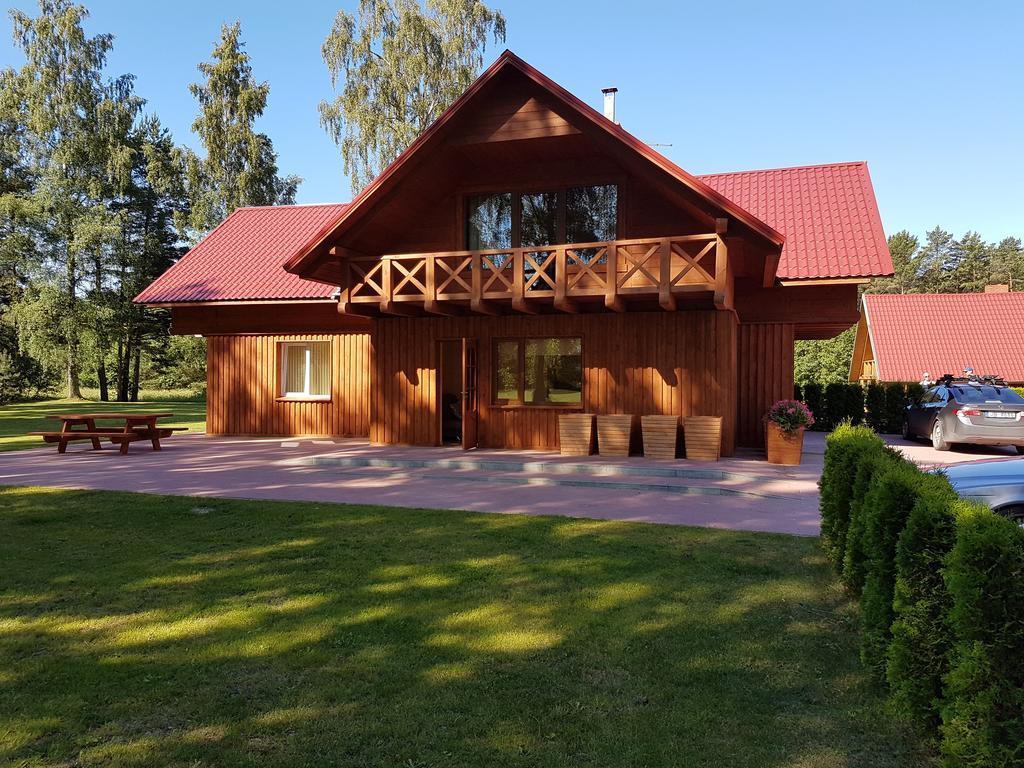 Guest House Vilcini Bernāti Exteriér fotografie